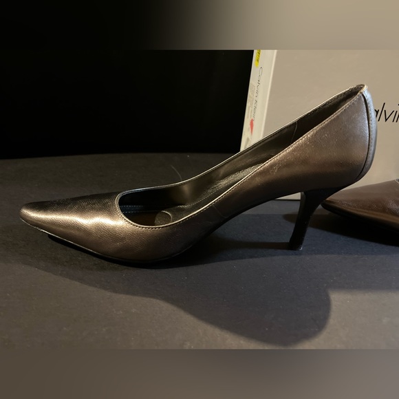 Calvin Klein Bronze Dolly Pumps size 7.5 - worn once! - Picture 1 of 9